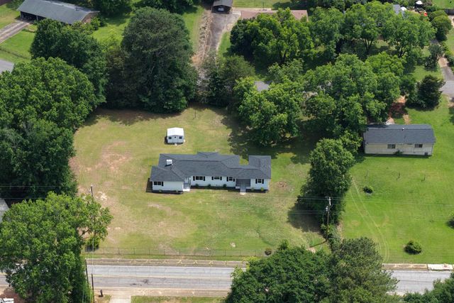 1300 Belhaven Road, Anderson, SC 29621