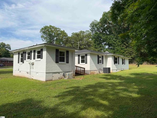 1300 Belhaven Road, Anderson, SC 29621