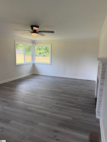 1300 Belhaven Road, Anderson, SC 29621