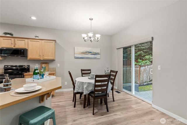 26834 226th Place SE, Maple Valley, WA 98038
