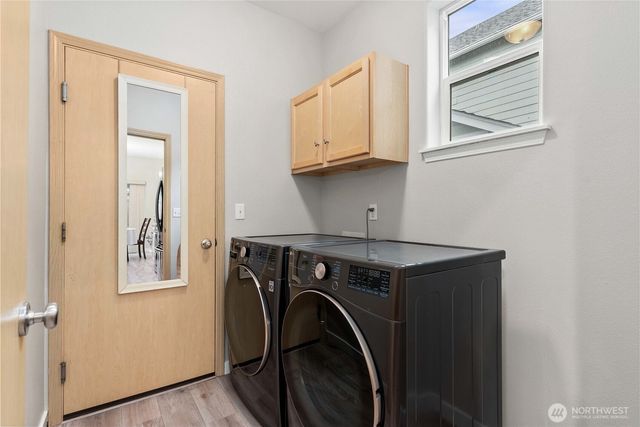 26834 226th Place SE, Maple Valley, WA 98038