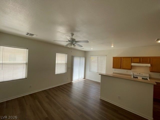 5875 West Santoli Avenue, Las Vegas, NV 89139