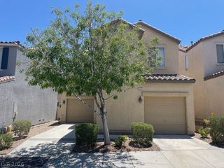5875 West Santoli Avenue, Las Vegas, NV 89139
