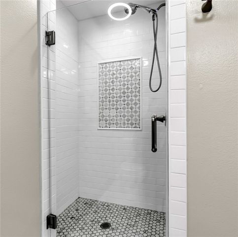 3005 Camelot Drive NW, Bryan, TX 77802