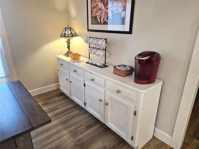 3005 Camelot Drive NW, Bryan, TX 77802