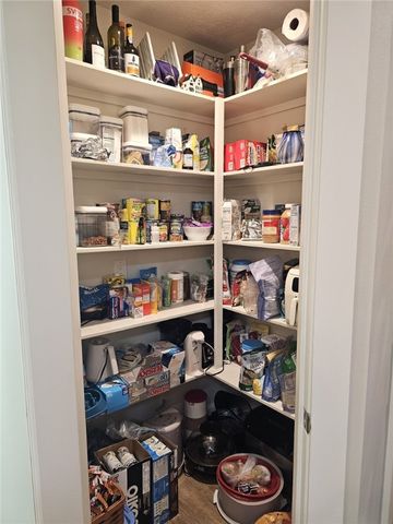 3005 Camelot Drive NW, Bryan, TX 77802