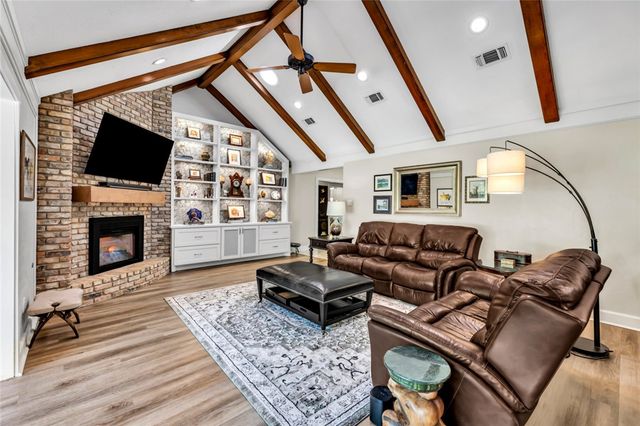 3005 Camelot Drive NW, Bryan, TX 77802