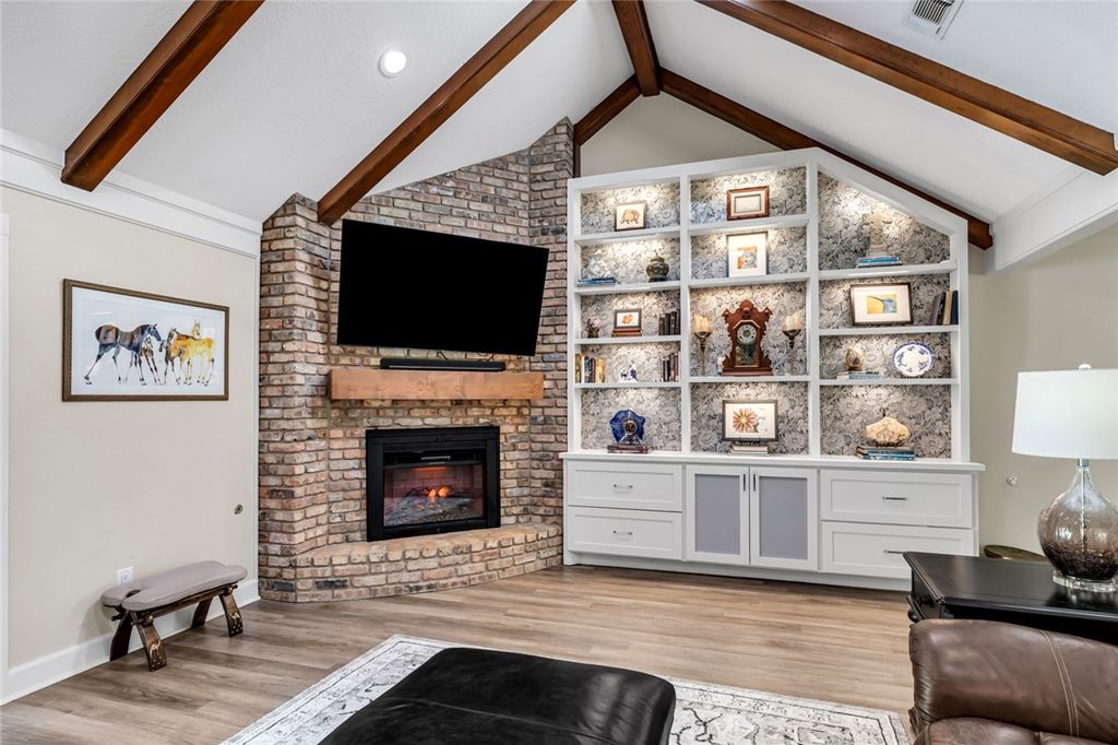 3005 Camelot Drive NW, Bryan, TX 77802