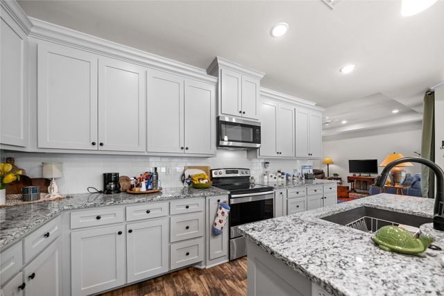 107 Rose Row, Winona, TX 75792