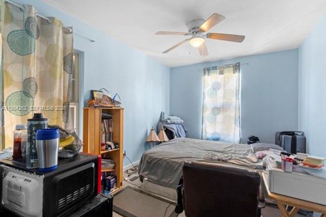 707 SE Karrigan Ter, Port St. Lucie, FL 34983