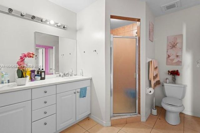 707 SE Karrigan Ter, Port St. Lucie, FL 34983