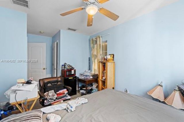 707 SE Karrigan Ter, Port St. Lucie, FL 34983