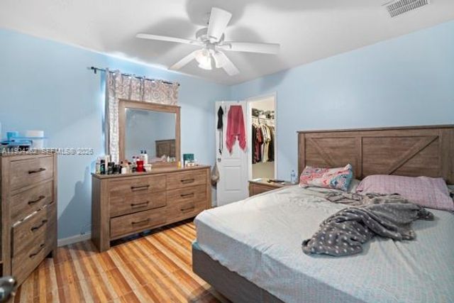 707 SE Karrigan Ter, Port St. Lucie, FL 34983