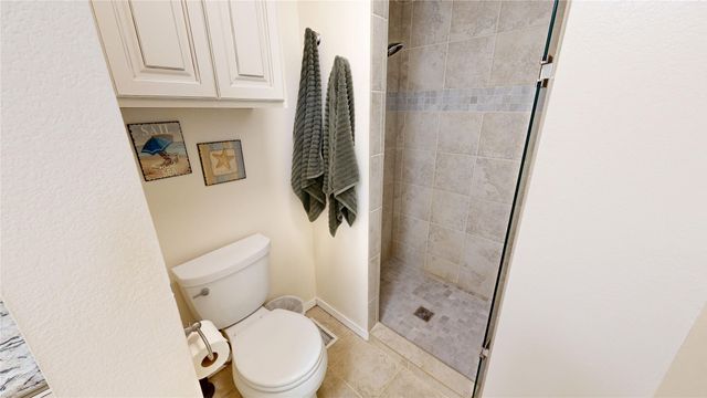5909 S 63rd West West Avenue, Tulsa, OK 74107