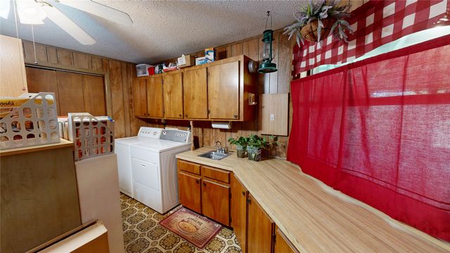 5909 S 63rd West West Avenue, Tulsa, OK 74107