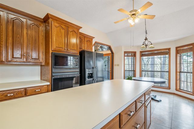 19261 County Road 445, Lindale, TX 75771