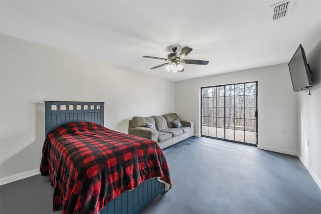 19261 County Road 445, Lindale, TX 75771
