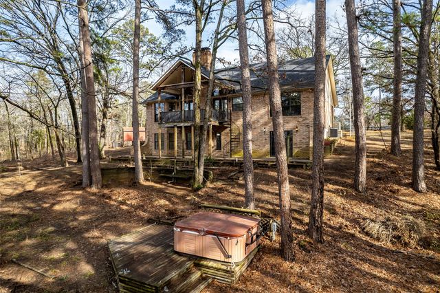 19261 County Road 445, Lindale, TX 75771