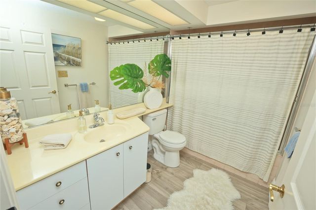 3731 SARASOTA SQUARE BOULEVARD 101E, Sarasota, FL 34238