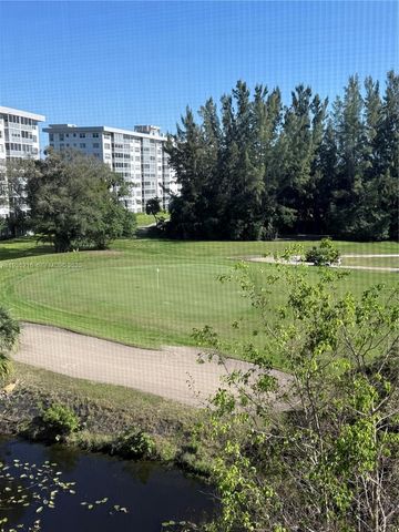 3250 N Palm Aire Dr 508, Pompano Beach, FL 33069