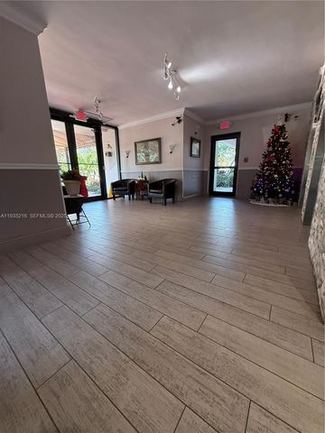 3250 N Palm Aire Dr 508, Pompano Beach, FL 33069