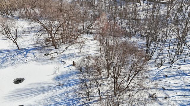 445 Bovey Road, Wayzata, MN 55391