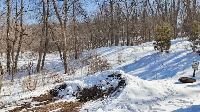 445 Bovey Road, Wayzata, MN 55391