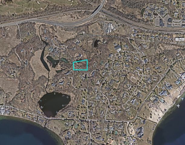 445 Bovey Road, Wayzata, MN 55391