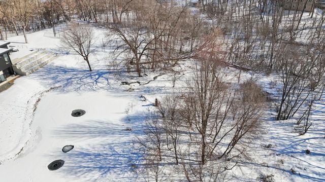 445 Bovey Road, Wayzata, MN 55391