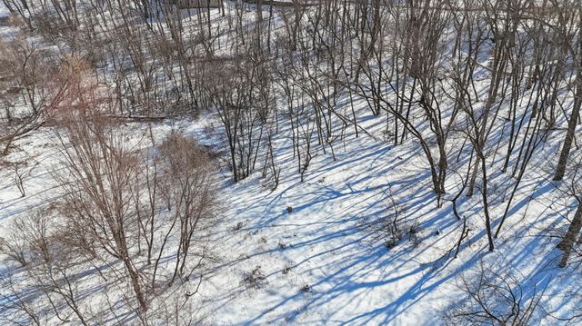 445 Bovey Road, Wayzata, MN 55391