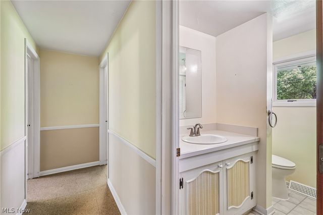 9087 Ranch Drive, Chesterland, OH 44026