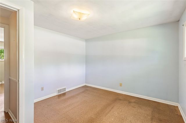 9087 Ranch Drive, Chesterland, OH 44026