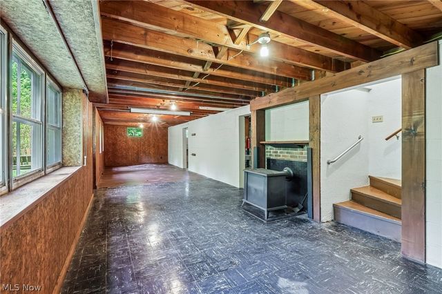 9087 Ranch Drive, Chesterland, OH 44026