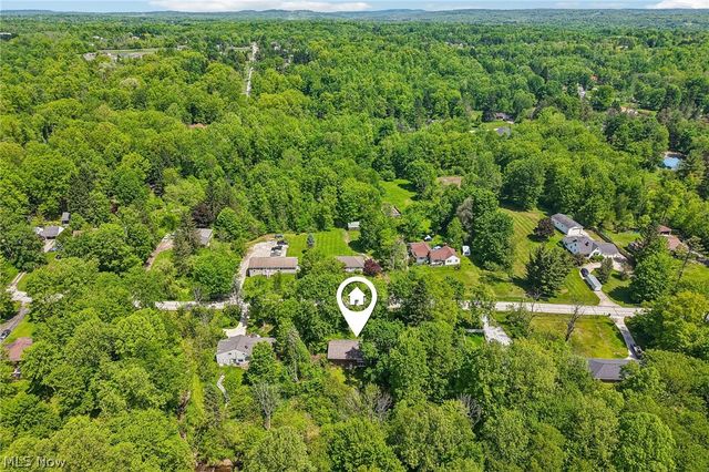 9087 Ranch Drive, Chesterland, OH 44026