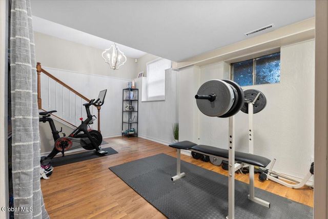 123 Daytona Avenue, Albany, NY 12203