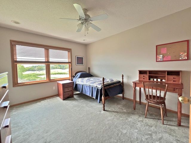 2996 Fairway Drive, Chaska, MN 55318