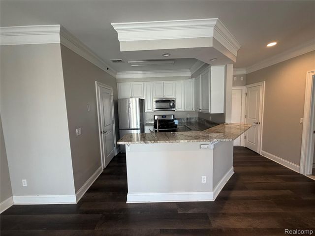 39168 Hayes Road, Clinton Charter Township, MI 48038