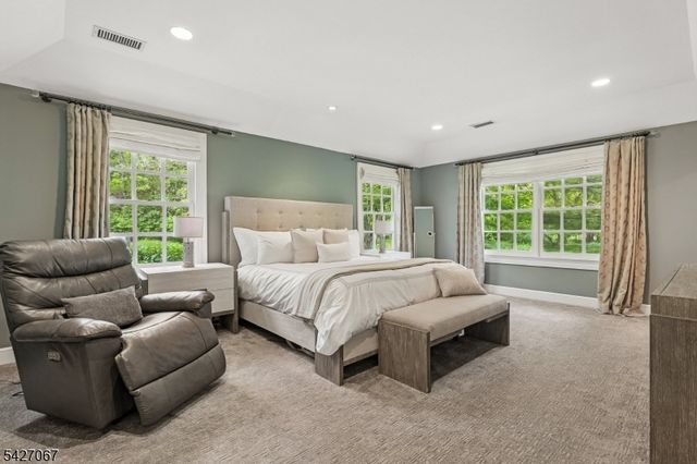 45 Joanna Way, Millburn Twp., NJ 07078