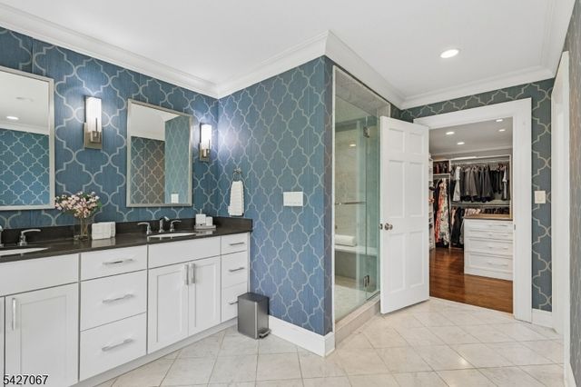 45 Joanna Way, Millburn Twp., NJ 07078
