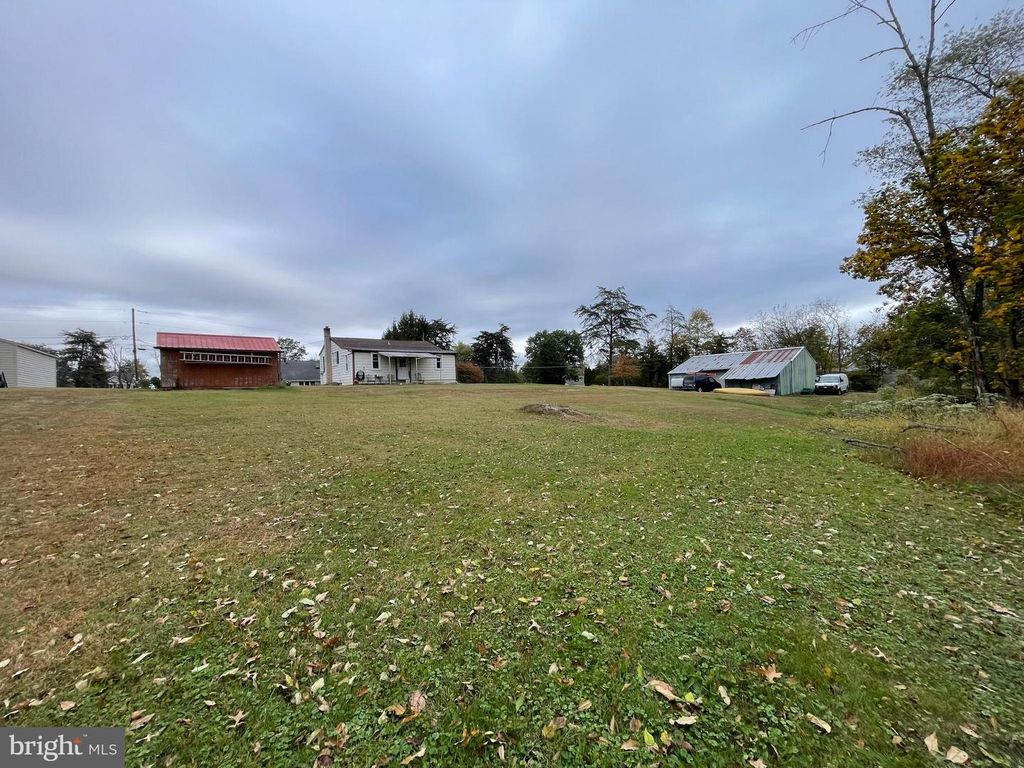 50 4TH AVE, Birdsboro, PA 19508