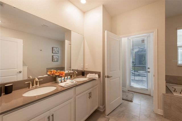 840 DROP SHOT DRIVE, Davenport, FL 33896