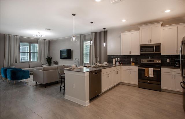 840 DROP SHOT DRIVE, Davenport, FL 33896