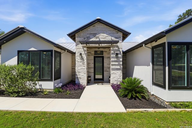 117 Chisum, La Vernia, TX 78121