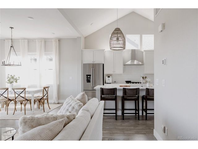 7018 Homeplace St, Castle Rock, CO 80108