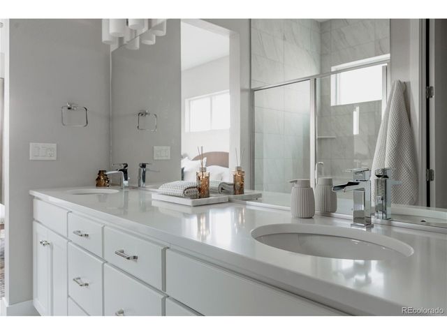 7018 Homeplace St, Castle Rock, CO 80108