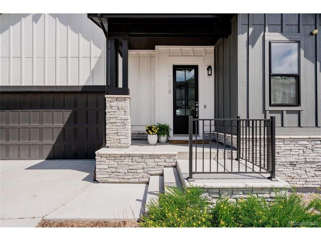 7018 Homeplace St, Castle Rock, CO 80108