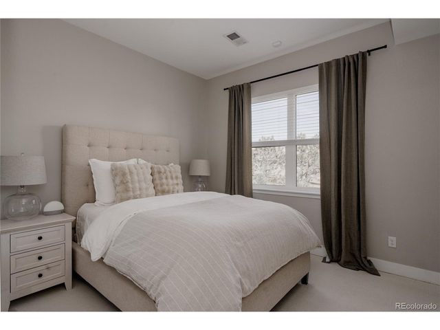 7018 Homeplace St, Castle Rock, CO 80108