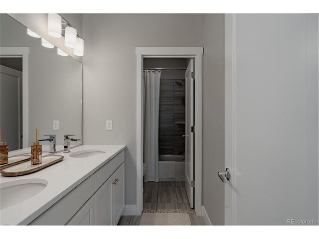 7018 Homeplace St, Castle Rock, CO 80108