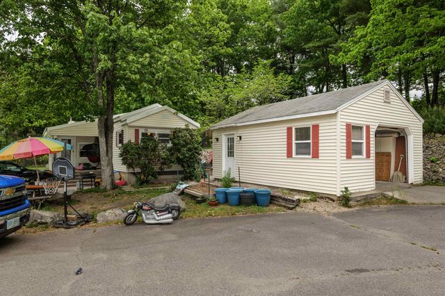 33 Haverhill Road, East Kingston, NH 03827