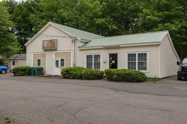 33 Haverhill Road, East Kingston, NH 03827